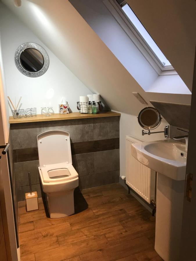 Вилла The Bridge Self Catering Kilmaluag Экстерьер фото